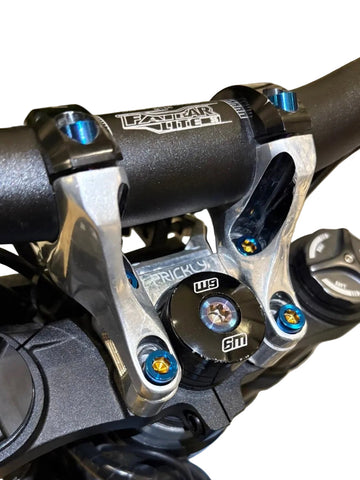 Direct mount riser bolts(4pc)